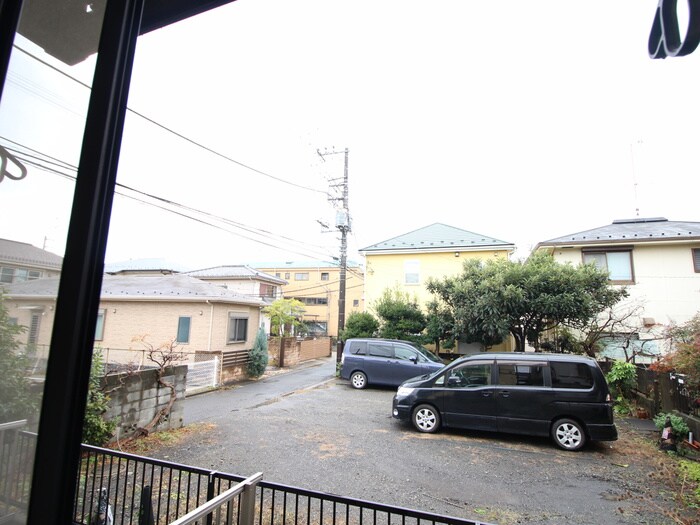 物件内観写真15　(室内からの展望)