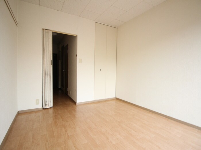 物件内観写真22　(居室)