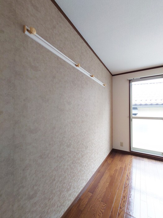 物件内観写真10　(内観写真)