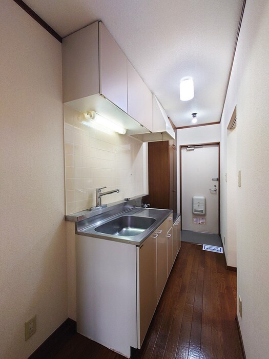 物件内観写真14　(廊下)