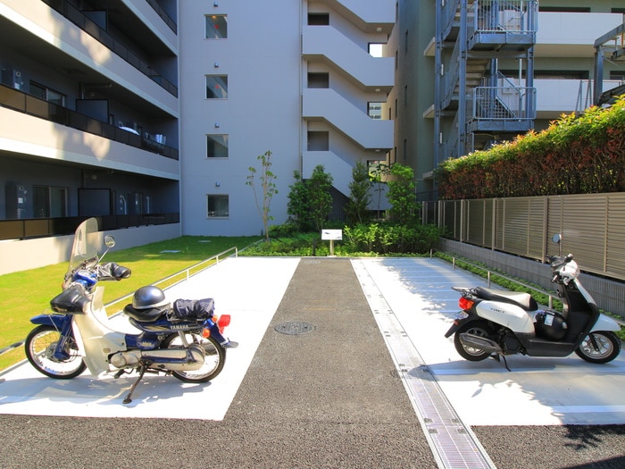 物件外観写真6　(建物設備)