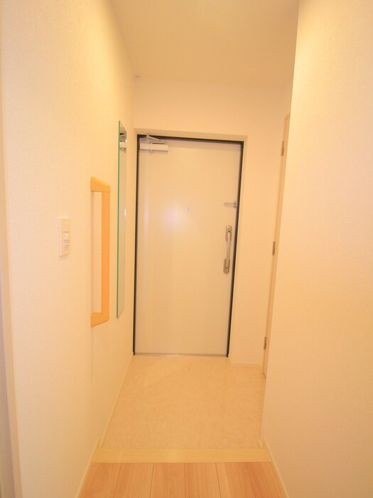 物件内観写真20　(玄関)