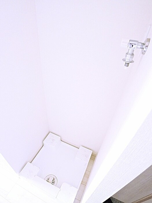 物件内観写真15　(洗濯機置場)