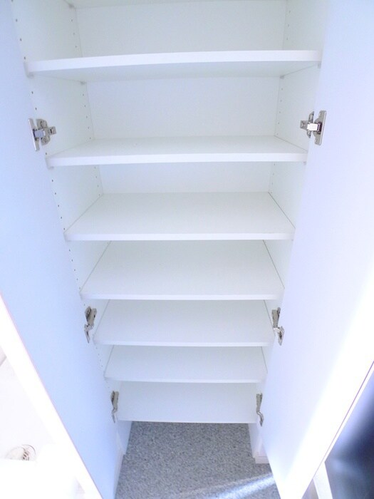 物件内観写真17　(靴箱)