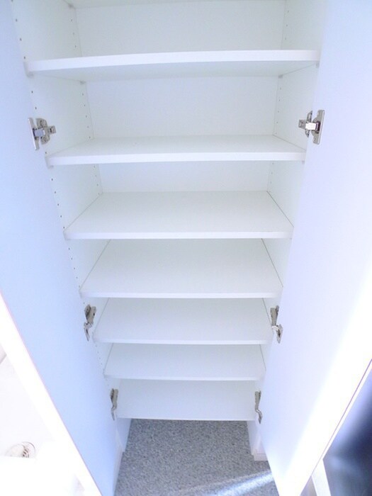 物件内観写真18　(靴箱)