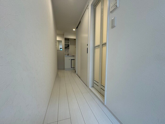 アンダーズ　レジデンス北新宿の廊下