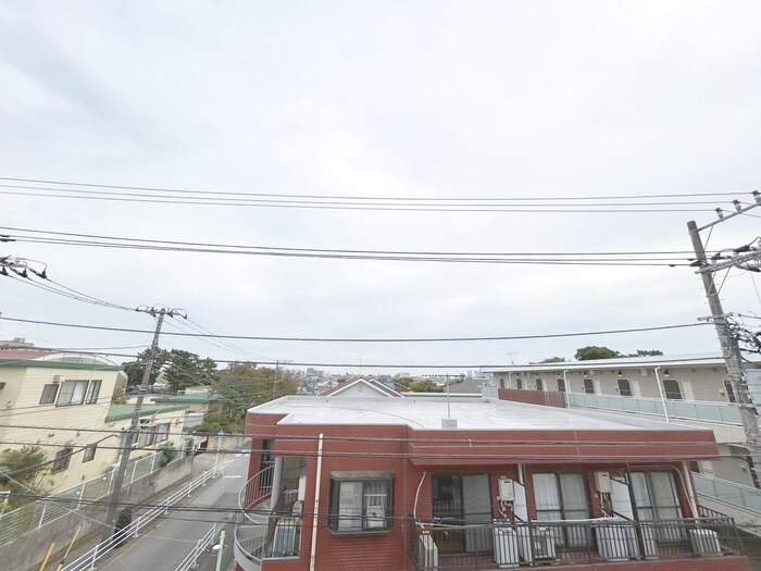 物件内観写真16　(室内からの展望)