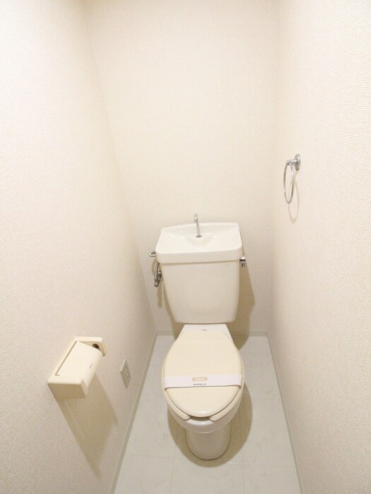 物件内観写真13　(トイレ)