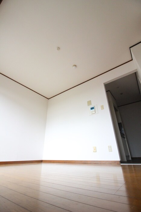 物件内観写真10　(居室)