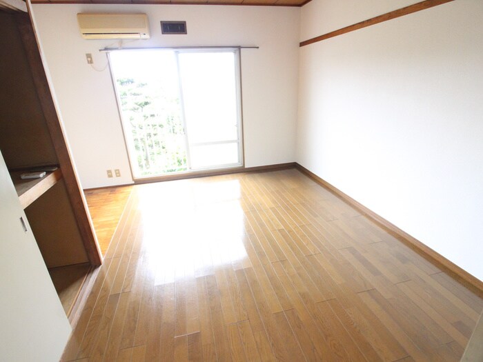 物件内観写真11　(居室)