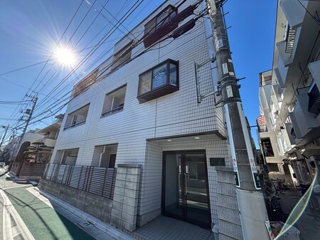 メゾンレスポワ－ル外観写真
