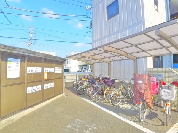 駐輪場