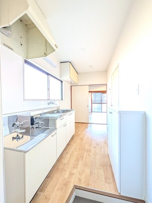 物件内観写真19　(廊下)