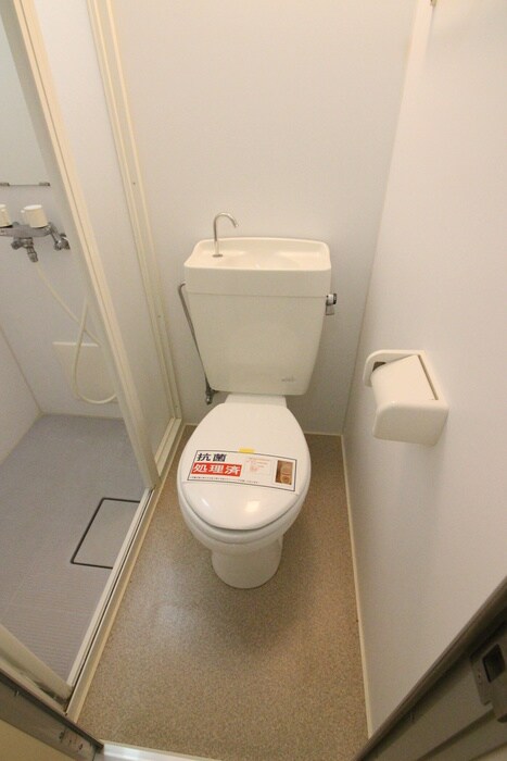 物件内観写真13　(トイレ)