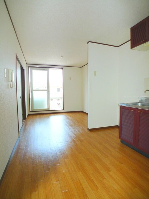 物件内観写真6　(居室)