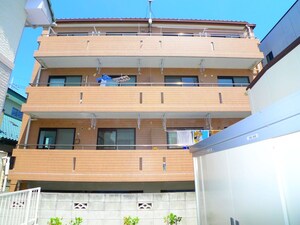 北上尾藤澤マンション外観写真
