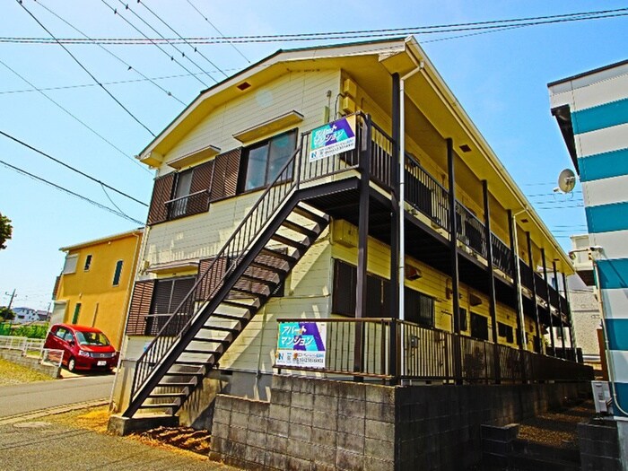 物件外観写真5　(エントランス部分)