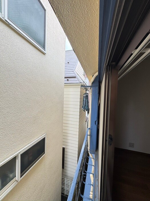 物件内観写真16　(室内からの展望)