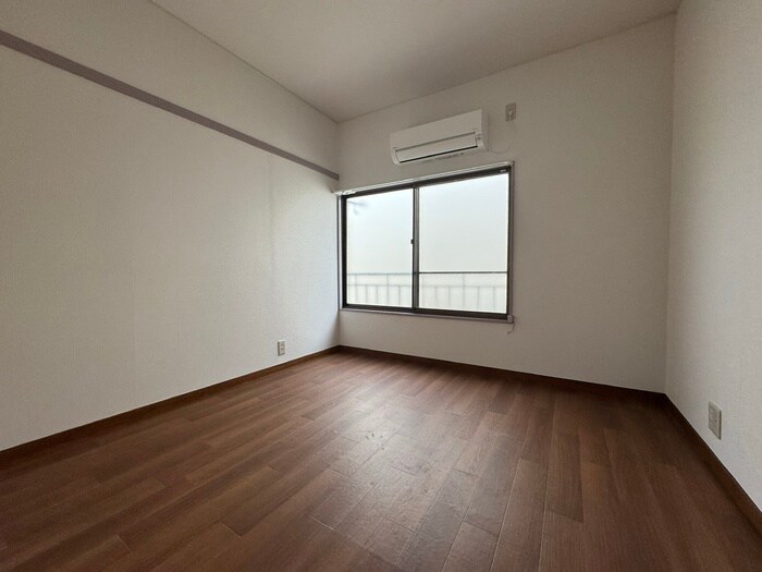 物件内観写真17　(居室)