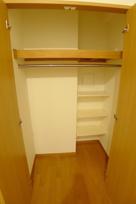 物件内観写真14　(収納)