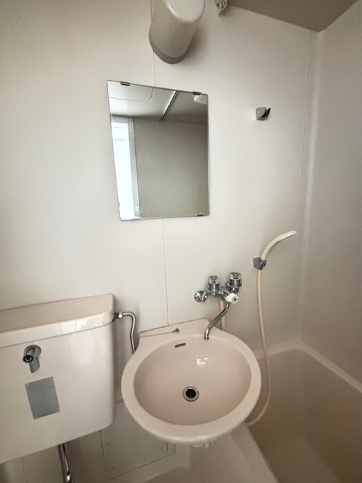 物件内観写真14　(洗面)