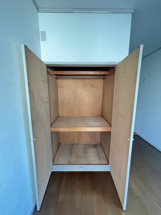 物件内観写真15　(収納)