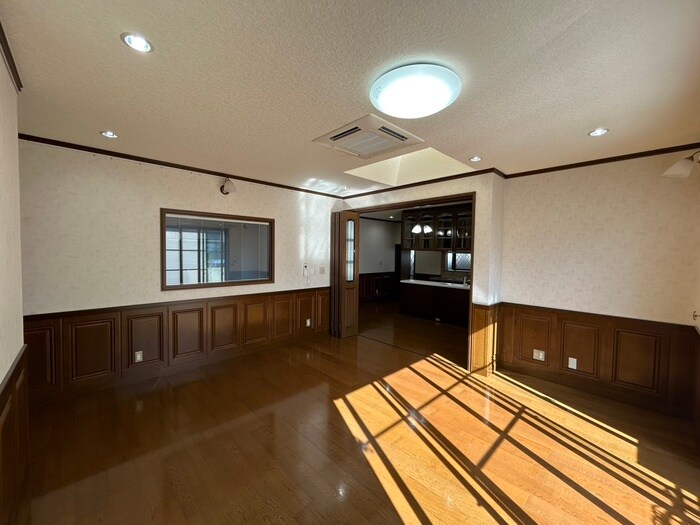 物件内観写真9　(居室)