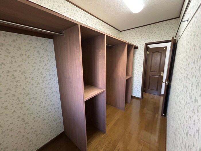 物件内観写真20　(収納)