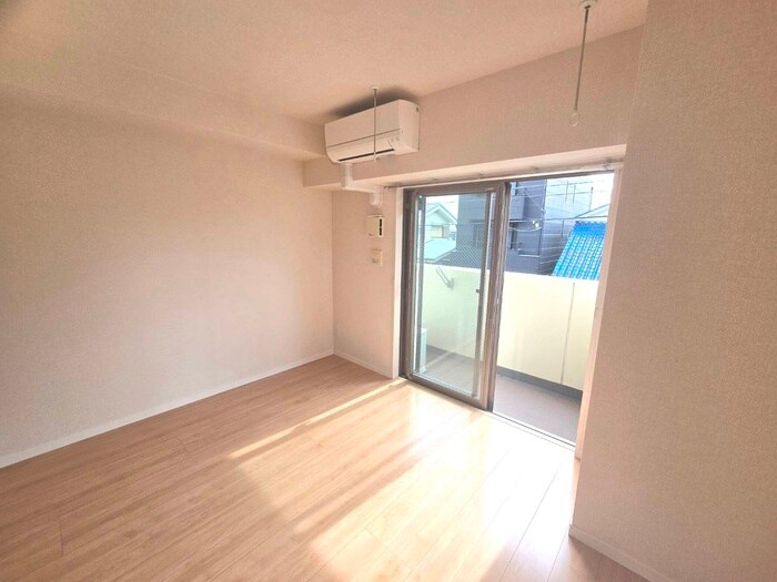 物件内観写真15　(居室)