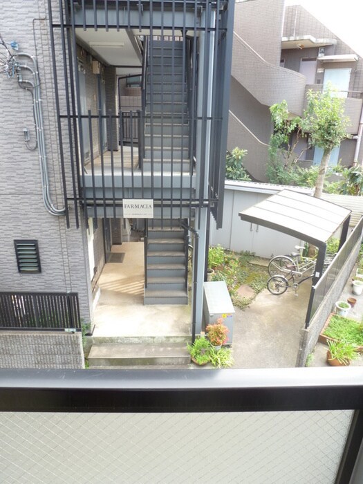 物件内観写真19　(室内からの展望)