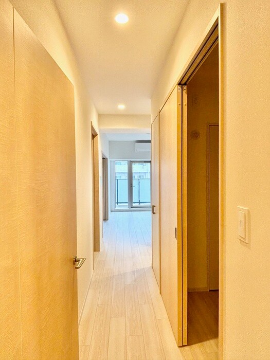 物件内観写真13　(廊下)