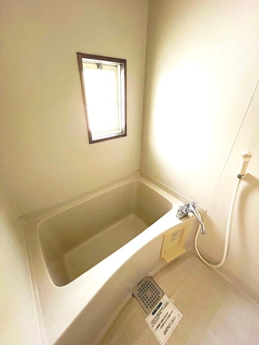 物件内観写真12　(バス／シャワールーム等)