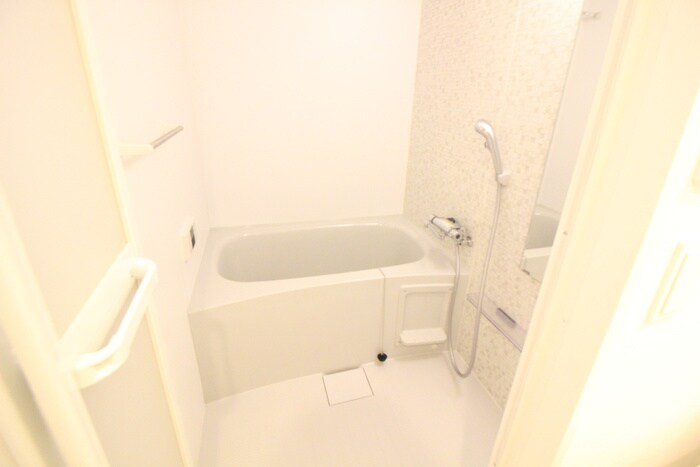 物件内観写真16　(バス／シャワールーム等)
