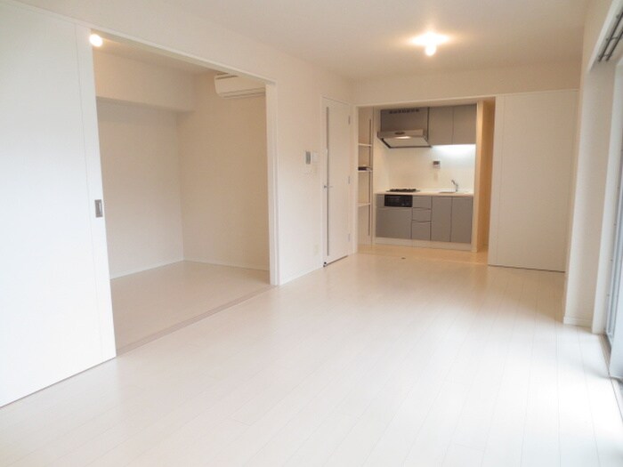 物件内観写真12　(居室)