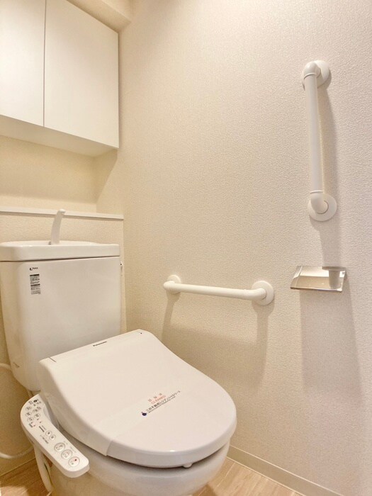 物件内観写真16　(トイレ)