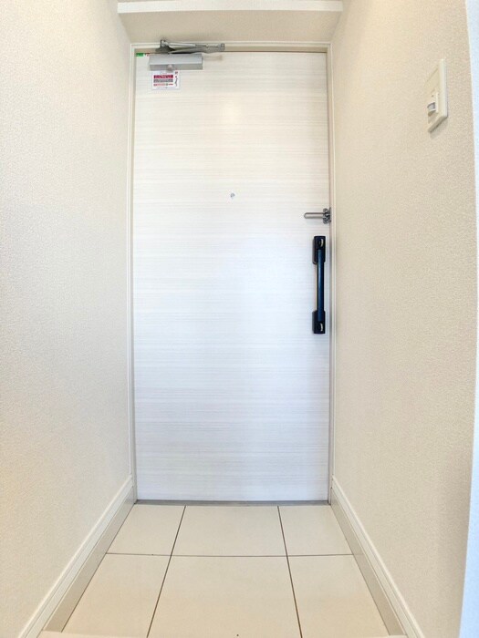 物件内観写真20　(玄関)