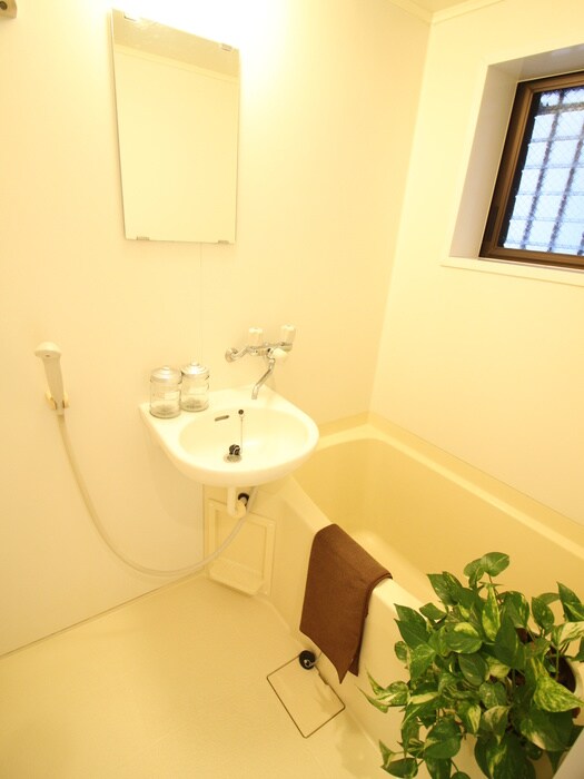 物件内観写真10　(バス／シャワールーム等)