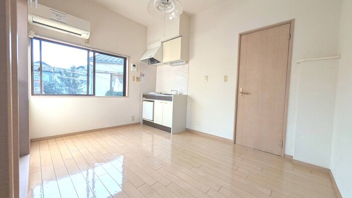 物件内観写真11　(居室)