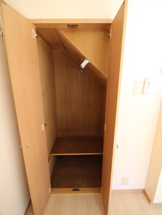物件内観写真13　(収納)