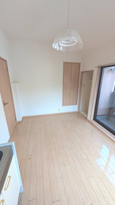 物件内観写真17　(居室)