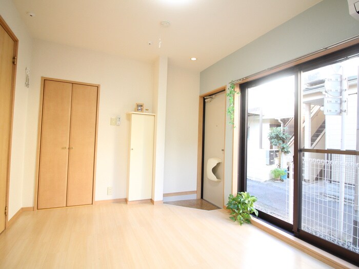 物件内観写真22　(居室)