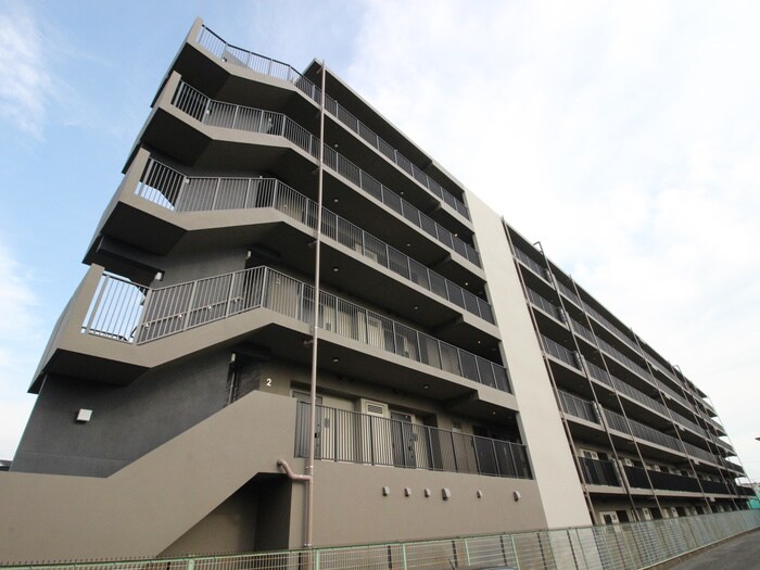 物件外観写真2　(外観写真)