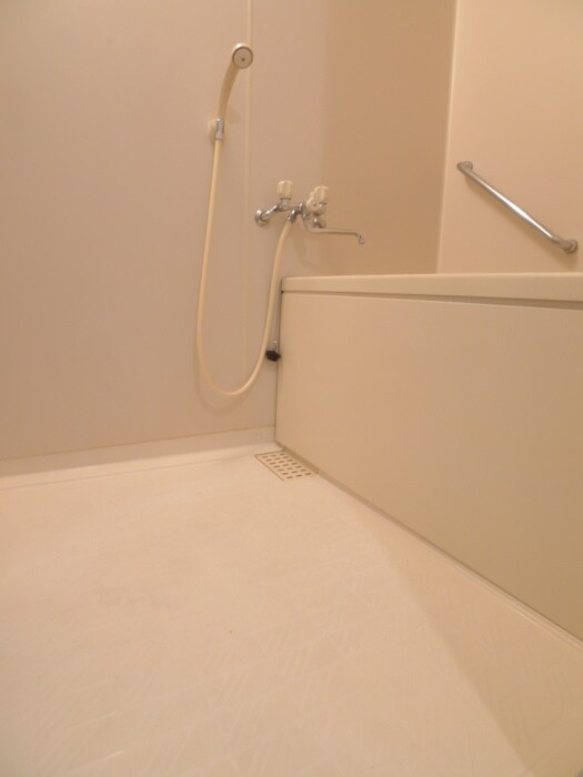 物件内観写真10　(バス／シャワールーム等)