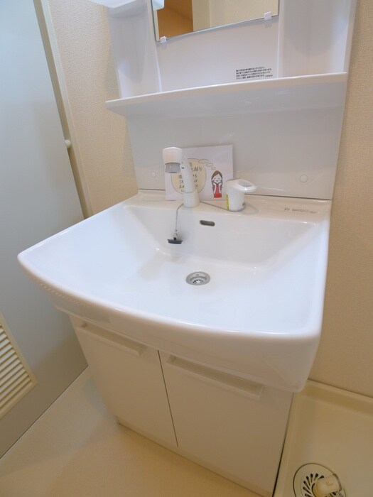 物件内観写真11　(洗面)