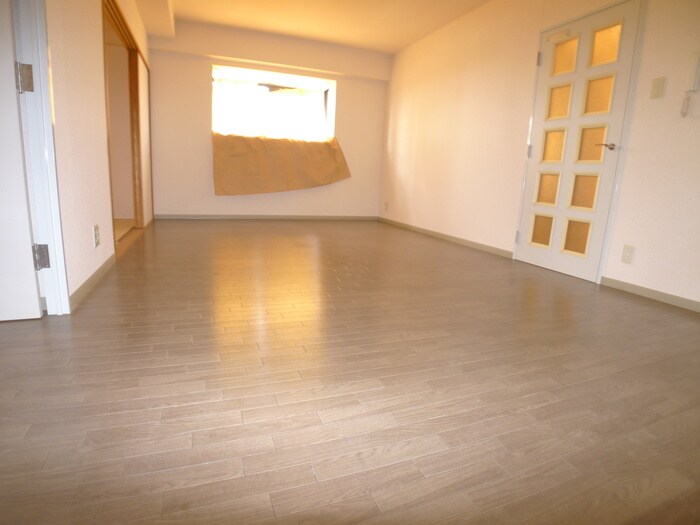 物件内観写真14　(居室)