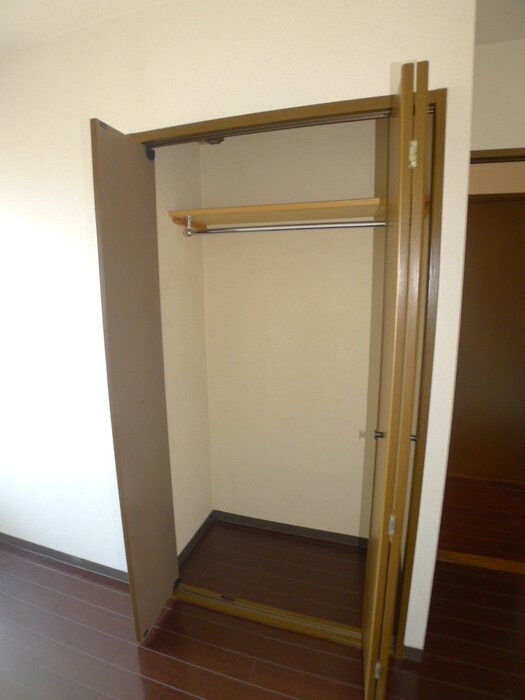 物件内観写真9　(収納)