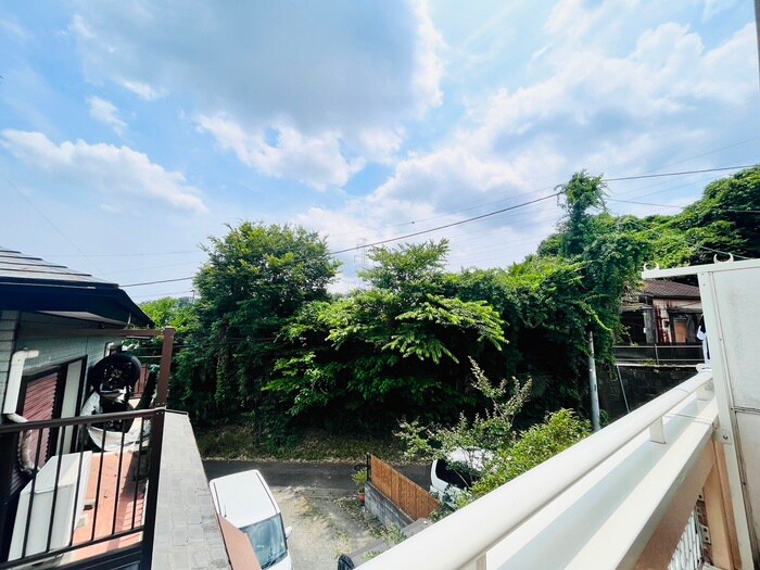 物件内観写真16　(室内からの展望)