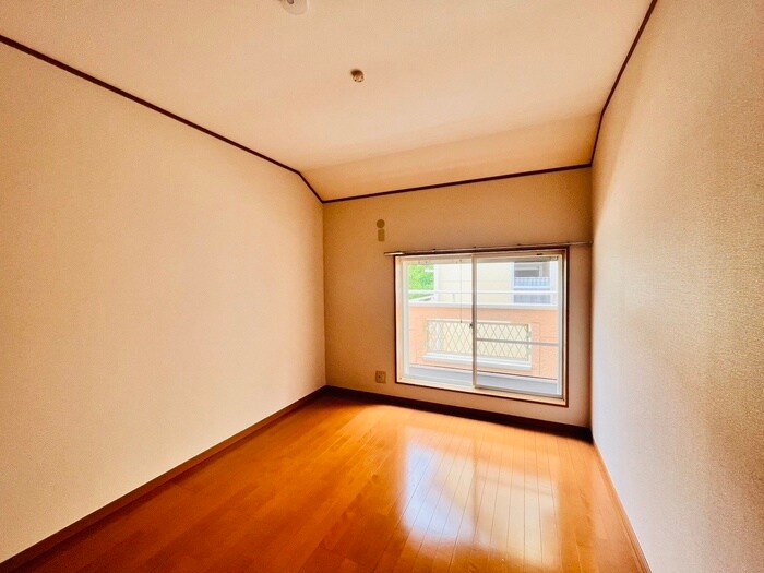 物件内観写真17　(居室)