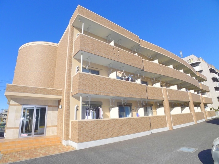 エタ－ナル南与野の外観写真