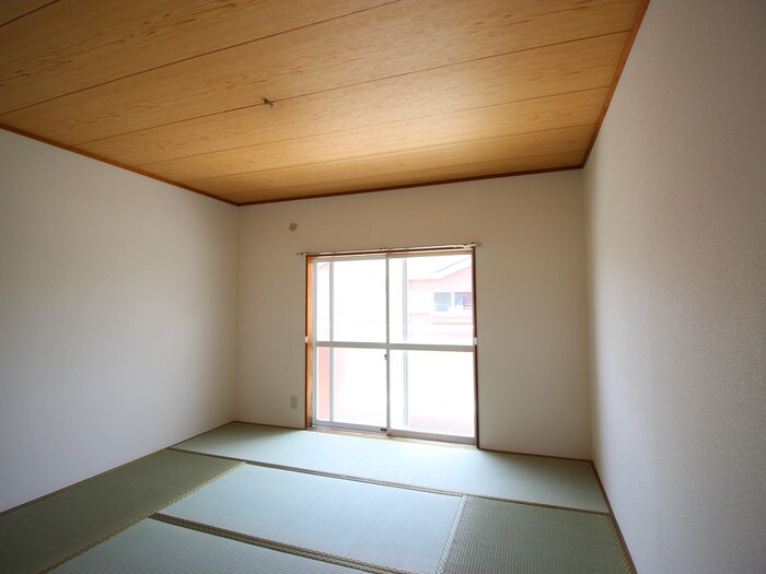 物件内観写真13　(居室)